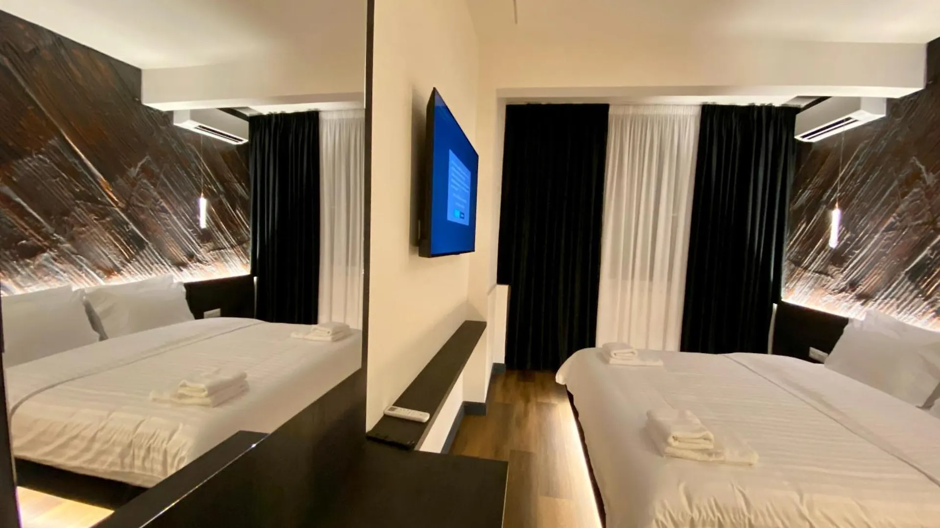Tirana Central Rooms Blloku
